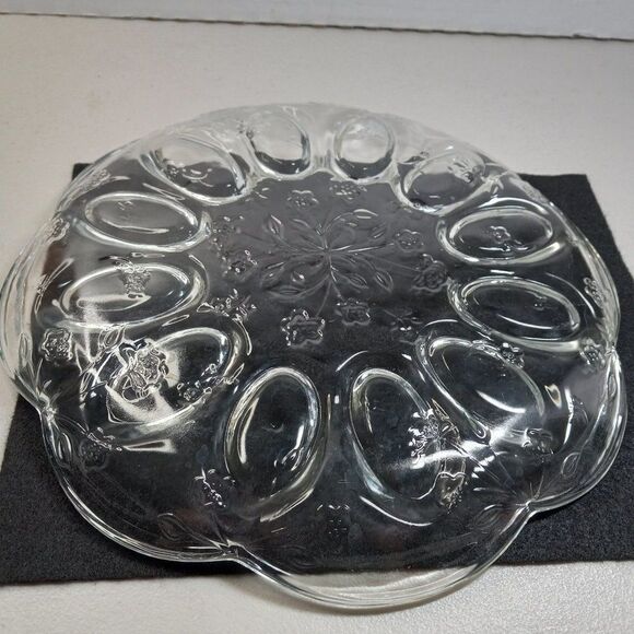Vintage Anchor Hocking Savannah Pattern Glass Deviled Egg Platter/Serving Plate - Picture 5 of 6